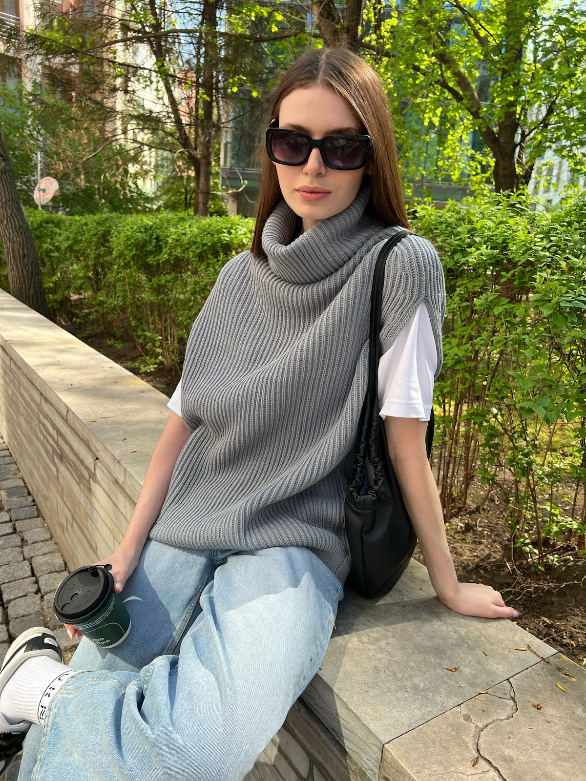 Жилетка женская вязаная "GRAY JACQUELINE"