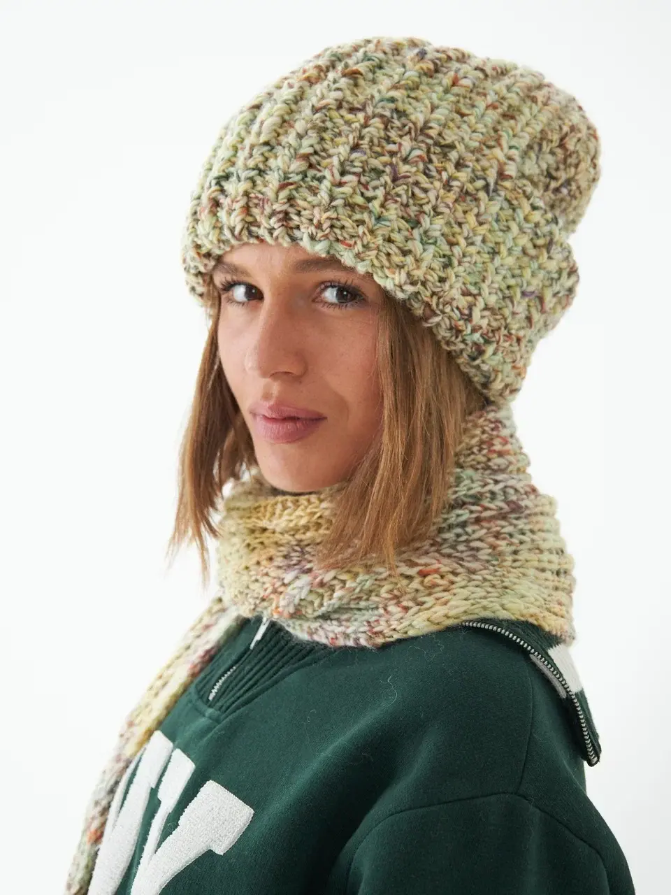 Шапка женская "YELLOW OVERSIZE"