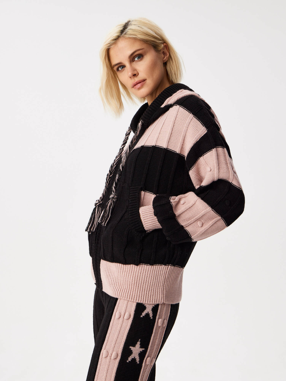 Костюм женский вязаный "BOHO"