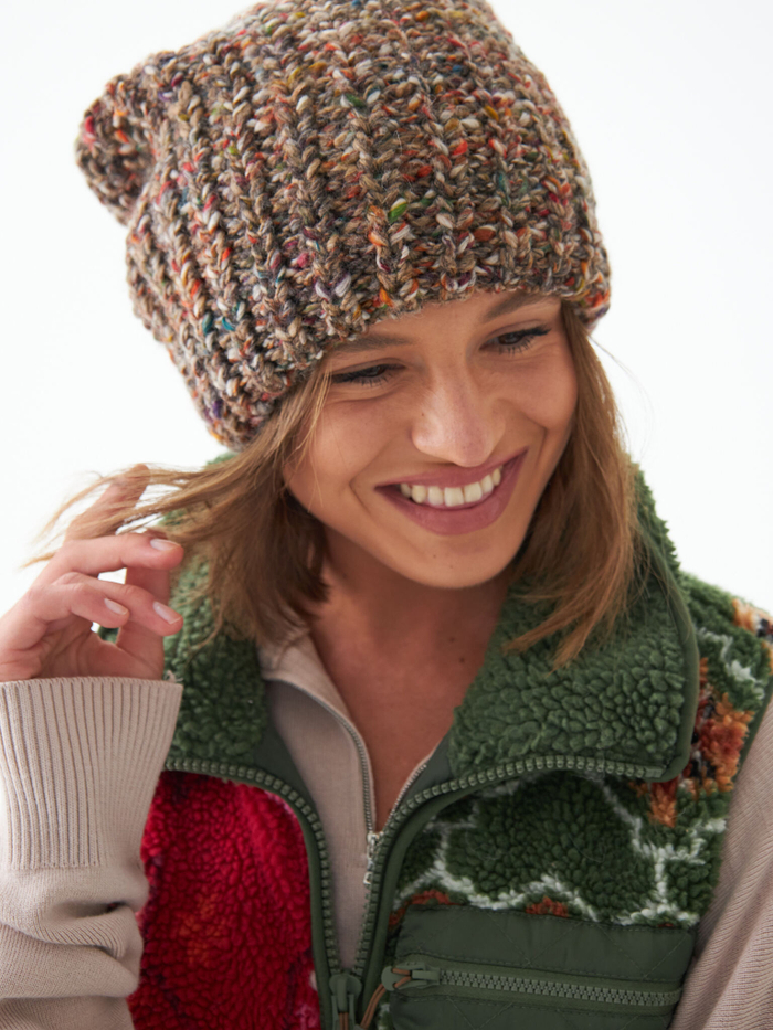 Шапка женская "MULTI OVERSIZE"