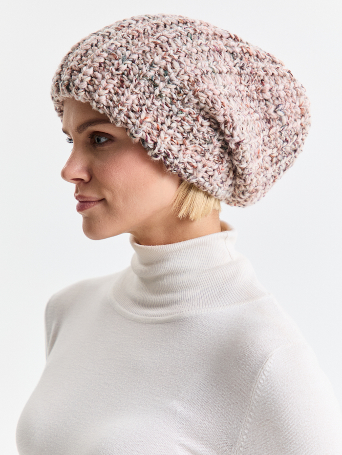 Шапка женская "CREME OVERSIZE"