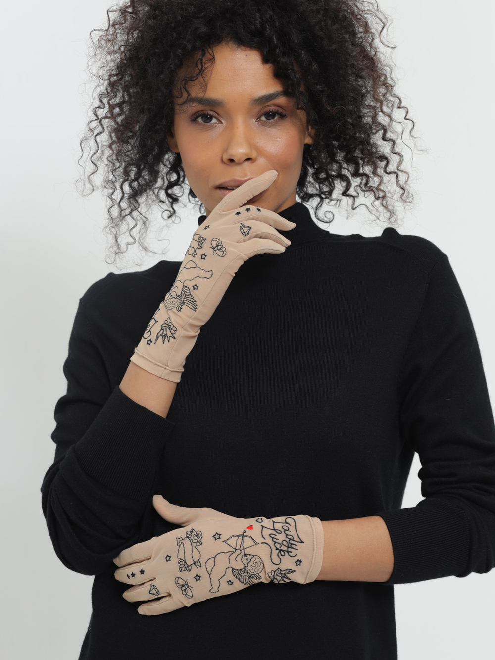 Перчатки женские с вышивкой из сетки "ANGEL"