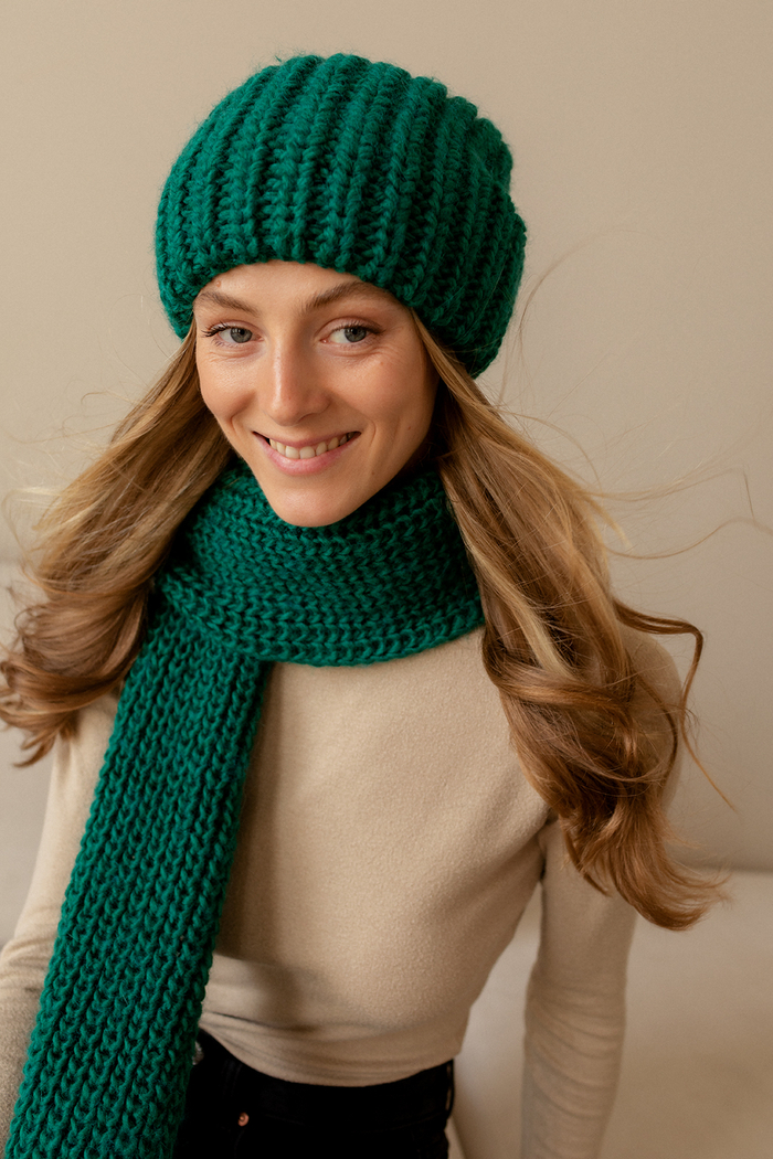 Шапка женская "EMERALD OVERSIZE"