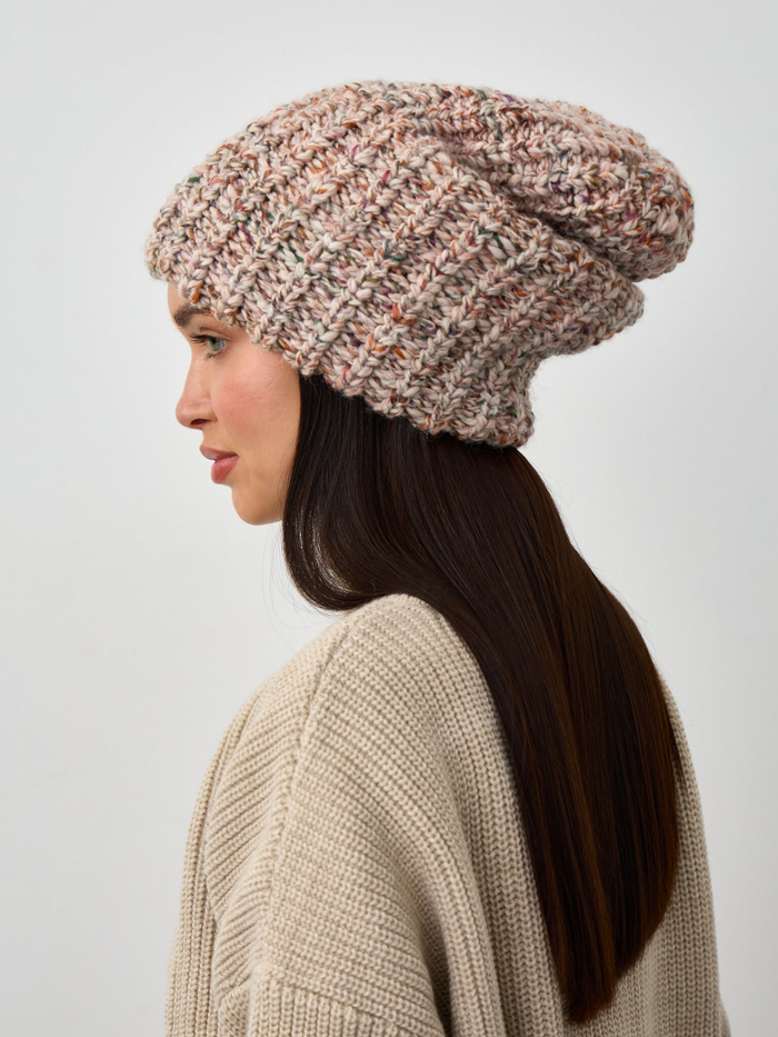 Шапка женская "CREME OVERSIZE"