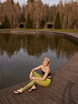 Леггинсы женские с тату принтом "FLORA"