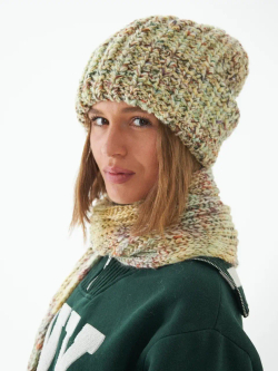 Шапка женская "YELLOW OVERSIZE"