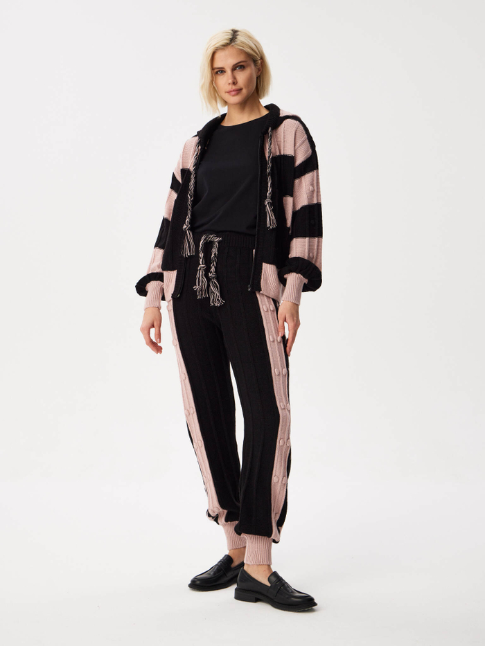 Костюм женский вязаный "BOHO STARBLACK"