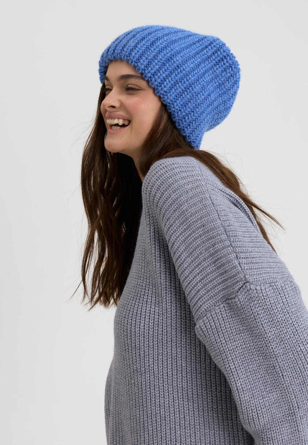 Шапка женская "OCEAN LONDON"