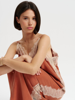 Платье из мокрого шелка с кружевом "MAPLE LACE"