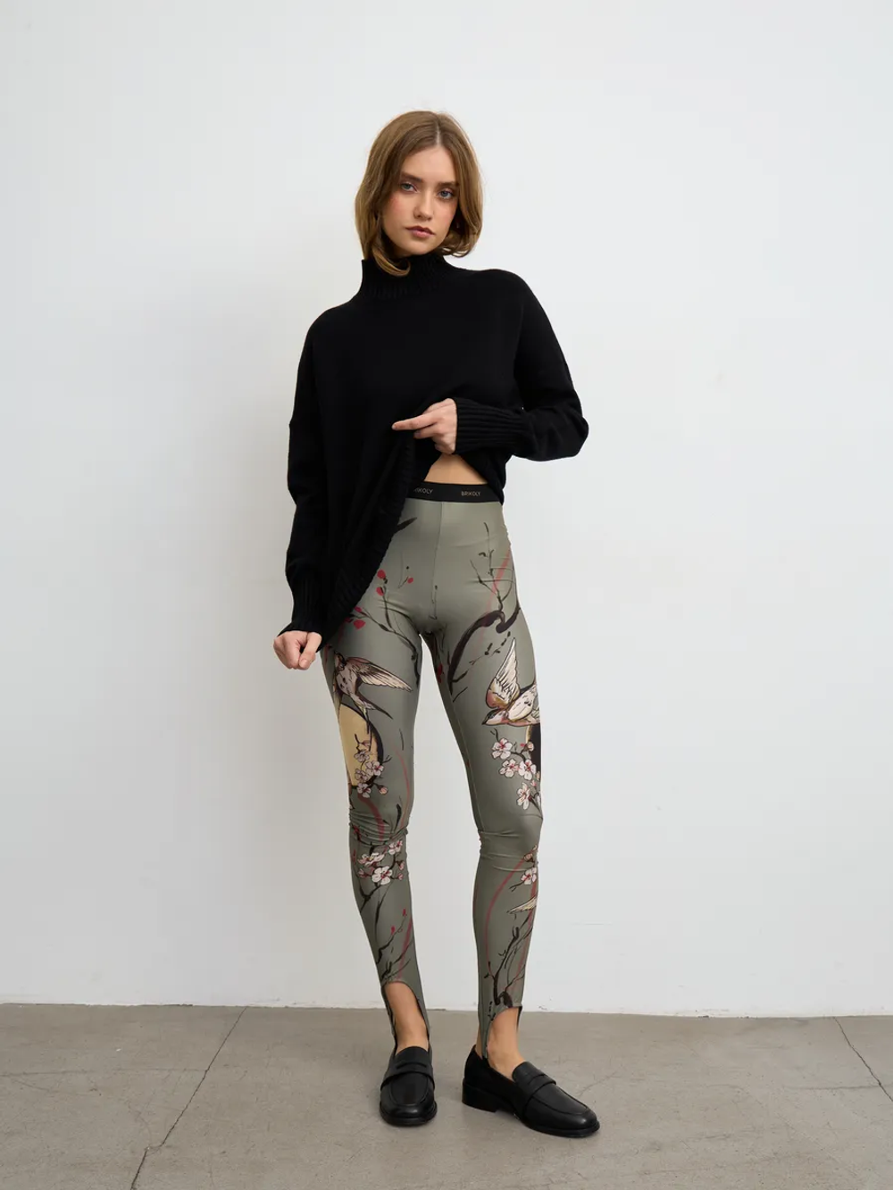 Леггинсы женские с тату "MOON"