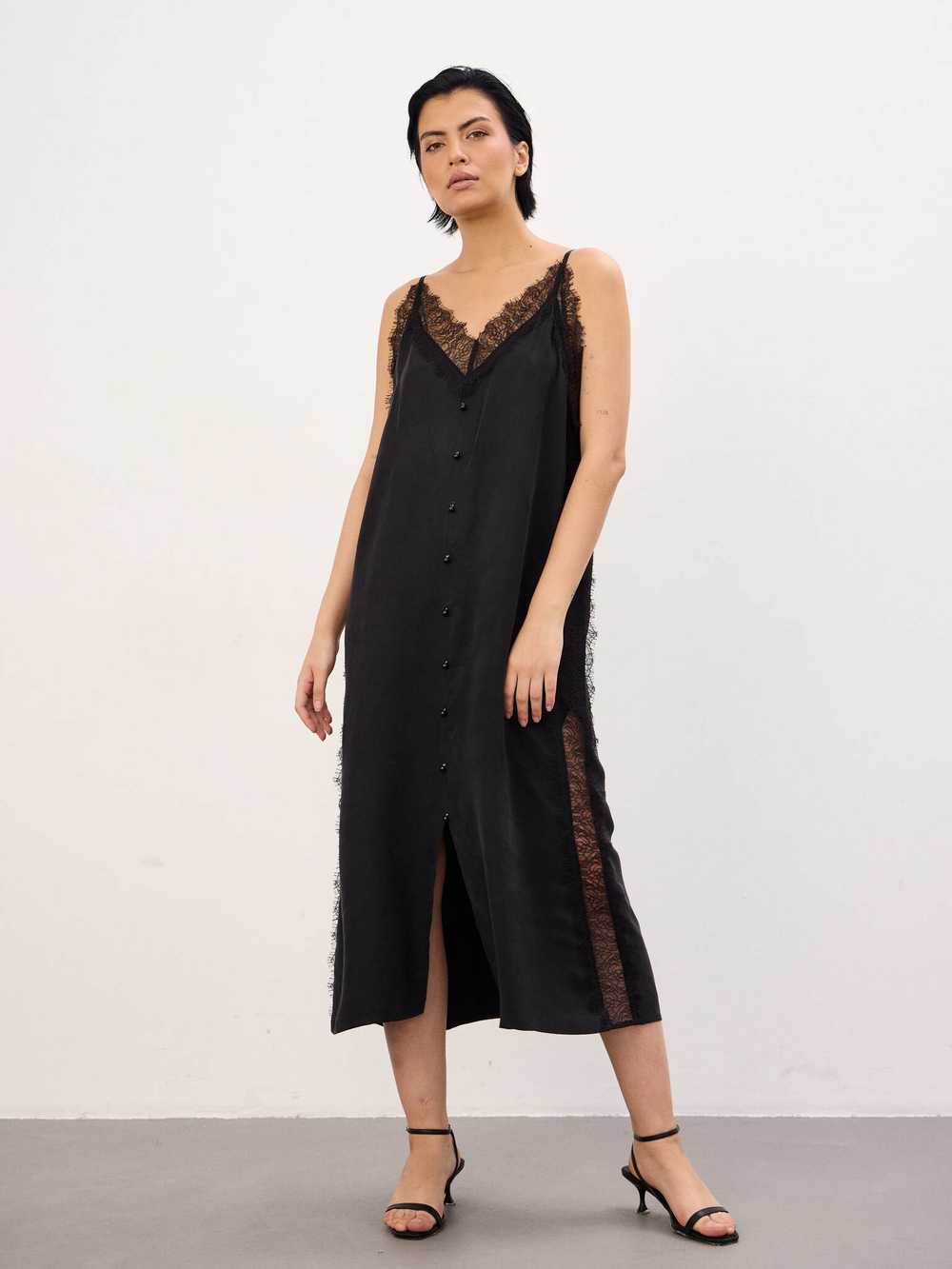 Платье из мокрого шелка "BLACK LACE"