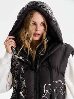 Жилетка женская утепленная "BLACK ASTRA"