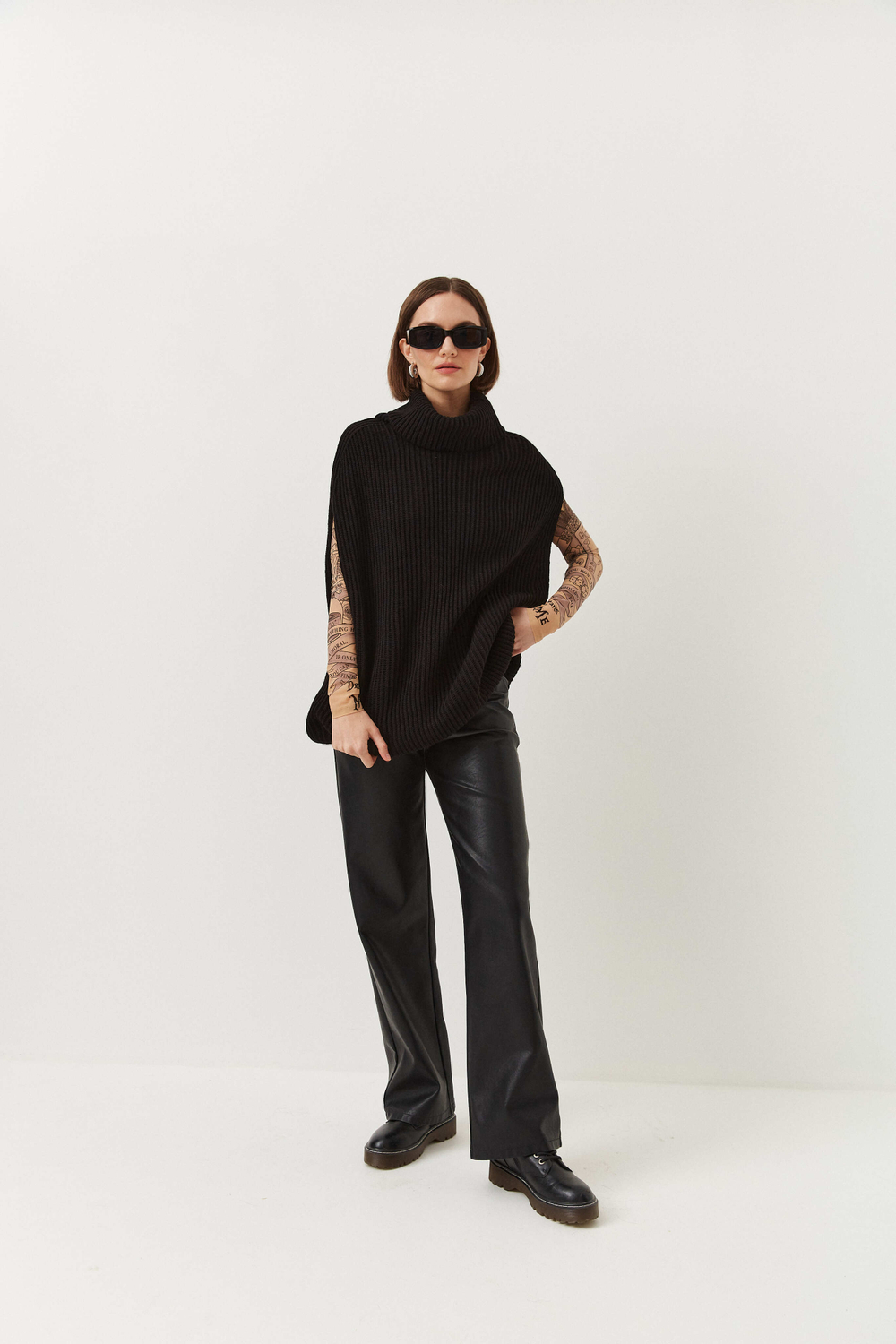 Жилетка женская вязаная "BLACK JACQUELINE"