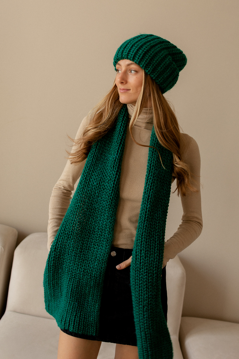 Шапка женская "EMERALD OVERSIZE"