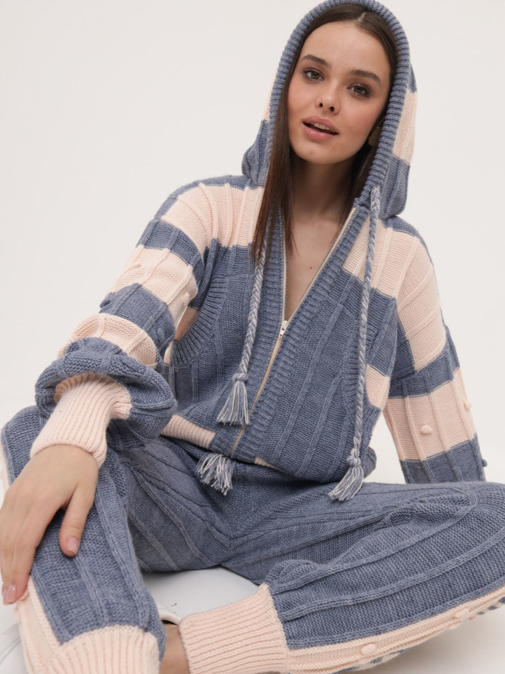 Костюм женский вязаный "BOHO"
