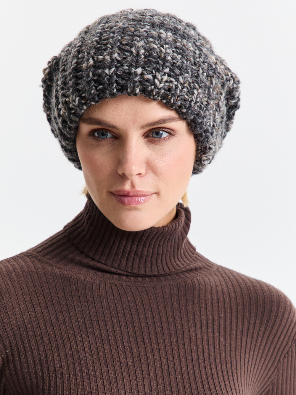 Шапка женская "OVERSIZE DARK GRAY"