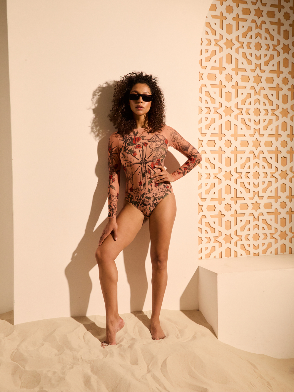 Купальник для загара с длинным рукавом "MADIEVAL"