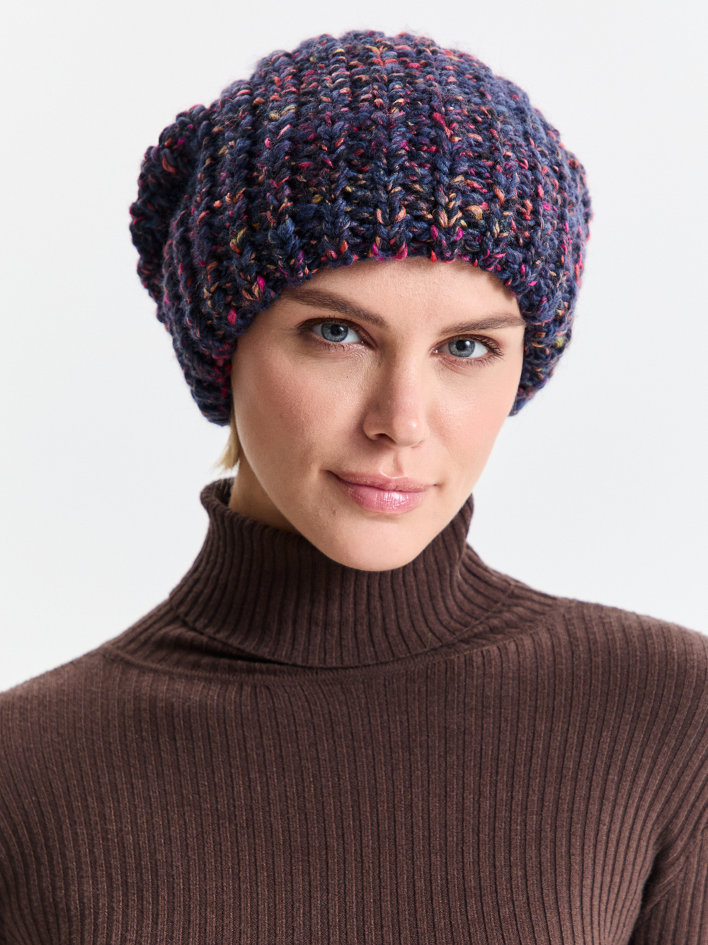 Шапка женская "BLUEBERRY OVERSIZE"