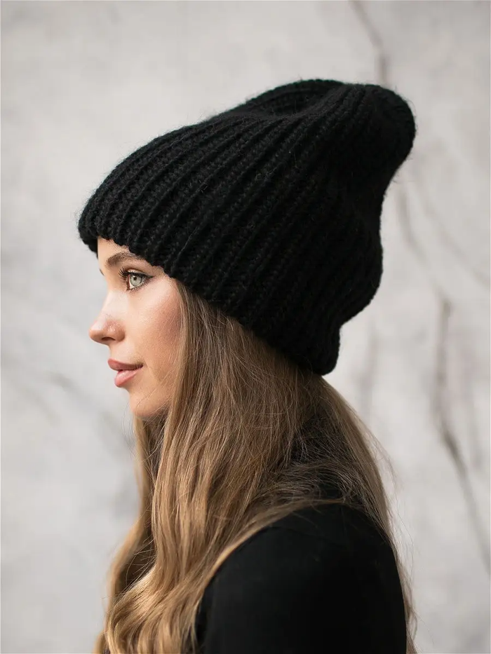 Шапка женская "BLACK OVERSIZE"