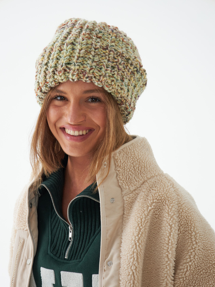 Шапка женская "YELLOW OVERSIZE"