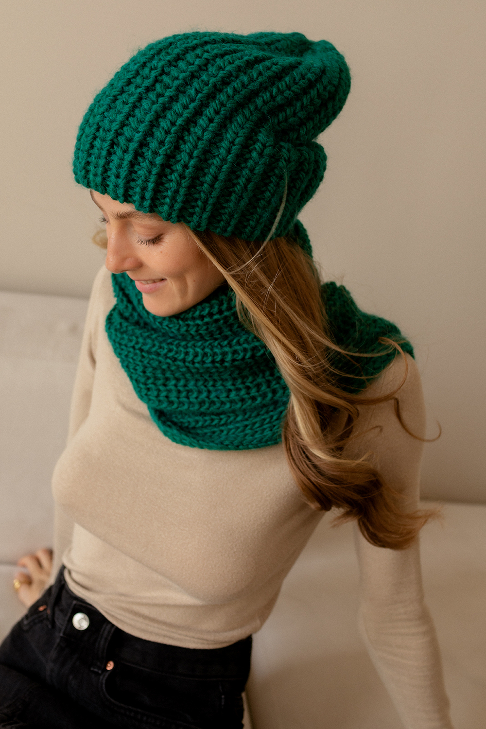 Шапка женская "EMERALD OVERSIZE"